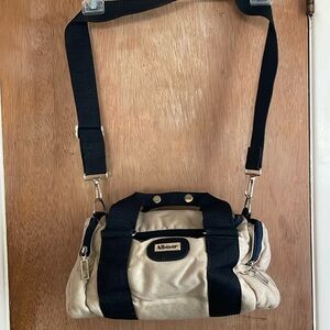 Albinar Camera 📷 Bag 3 Zippered Compartments Shoulder Strap